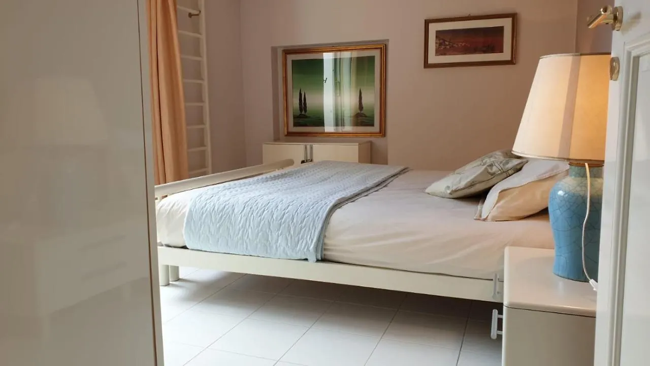 Villa Belvedere Ospedaletti Apartment